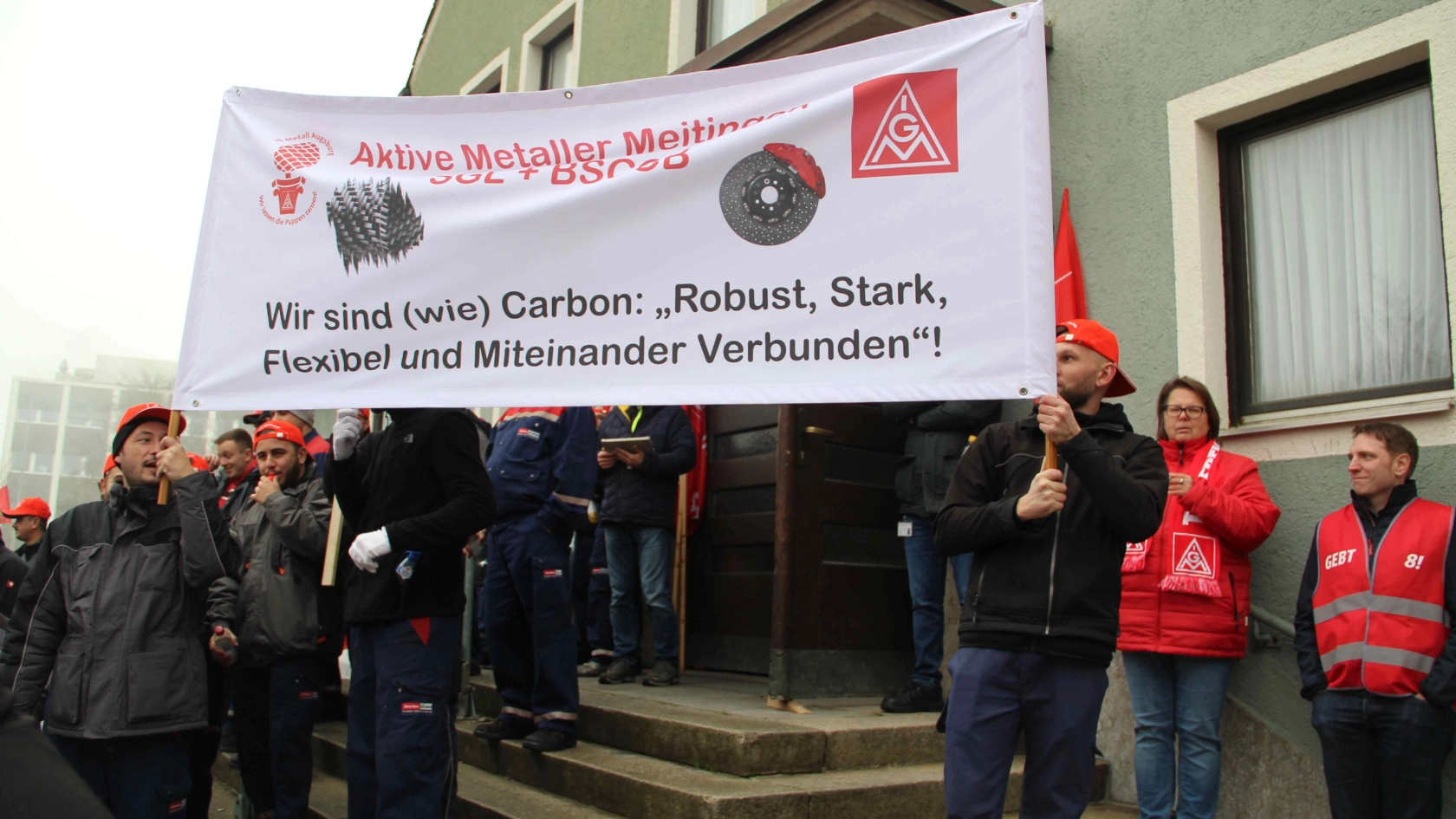 Warnstreik Metall&Elektro Tarifrunde Brembo SGL und SGl Carbon Meitingen