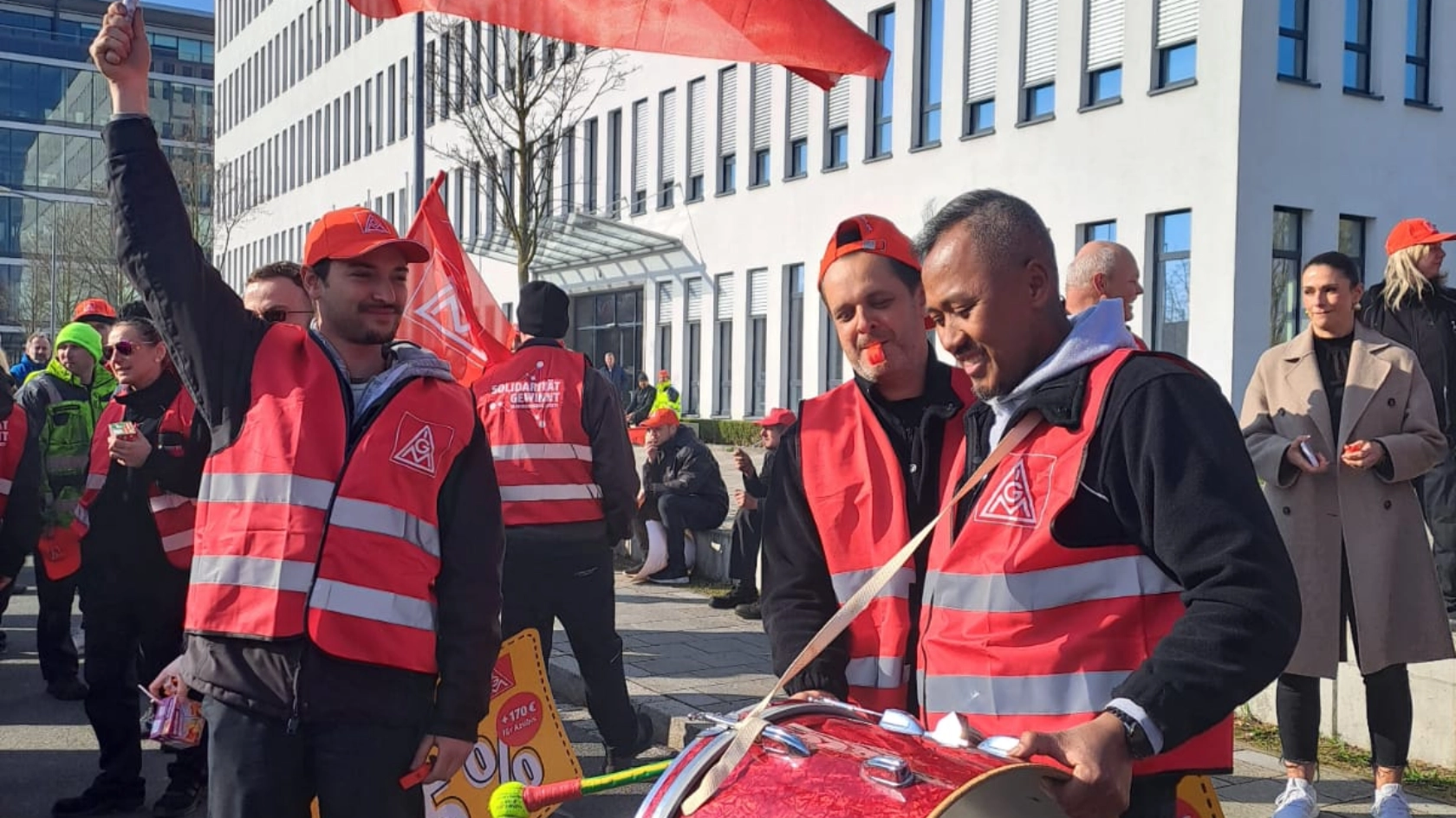 Zentraler Warnstreik Nürnberg