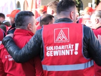 Gebt 8! Demo und Kundgebung zur 2. Tarifverhandlung in München