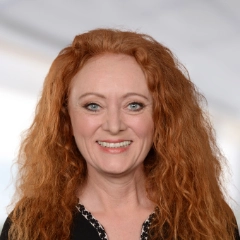 Porträt Angelika Kahl