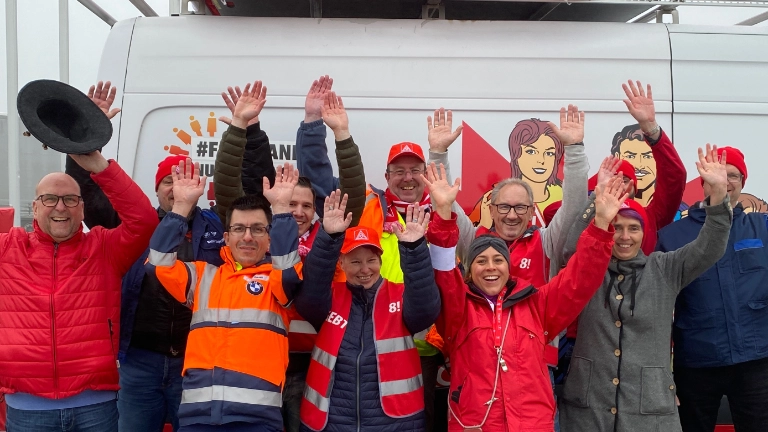 Warnstreik von BMW Wackersdorf und Schnellecke