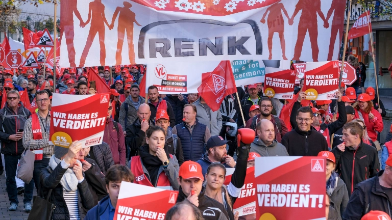 Demo und Kundgebung 3. M+E-Tarifverhandlung in Augsburg